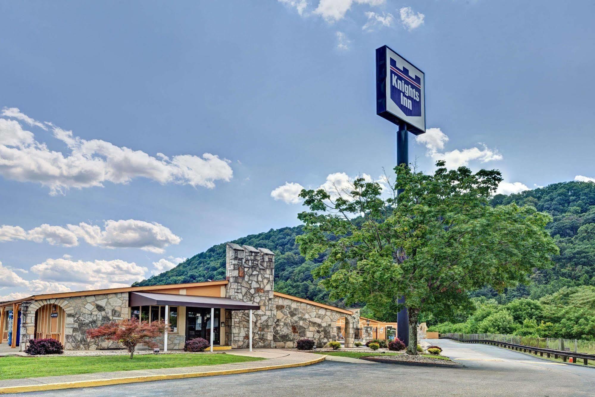 Knights Inn Charleston West Virginia מראה חיצוני תמונה