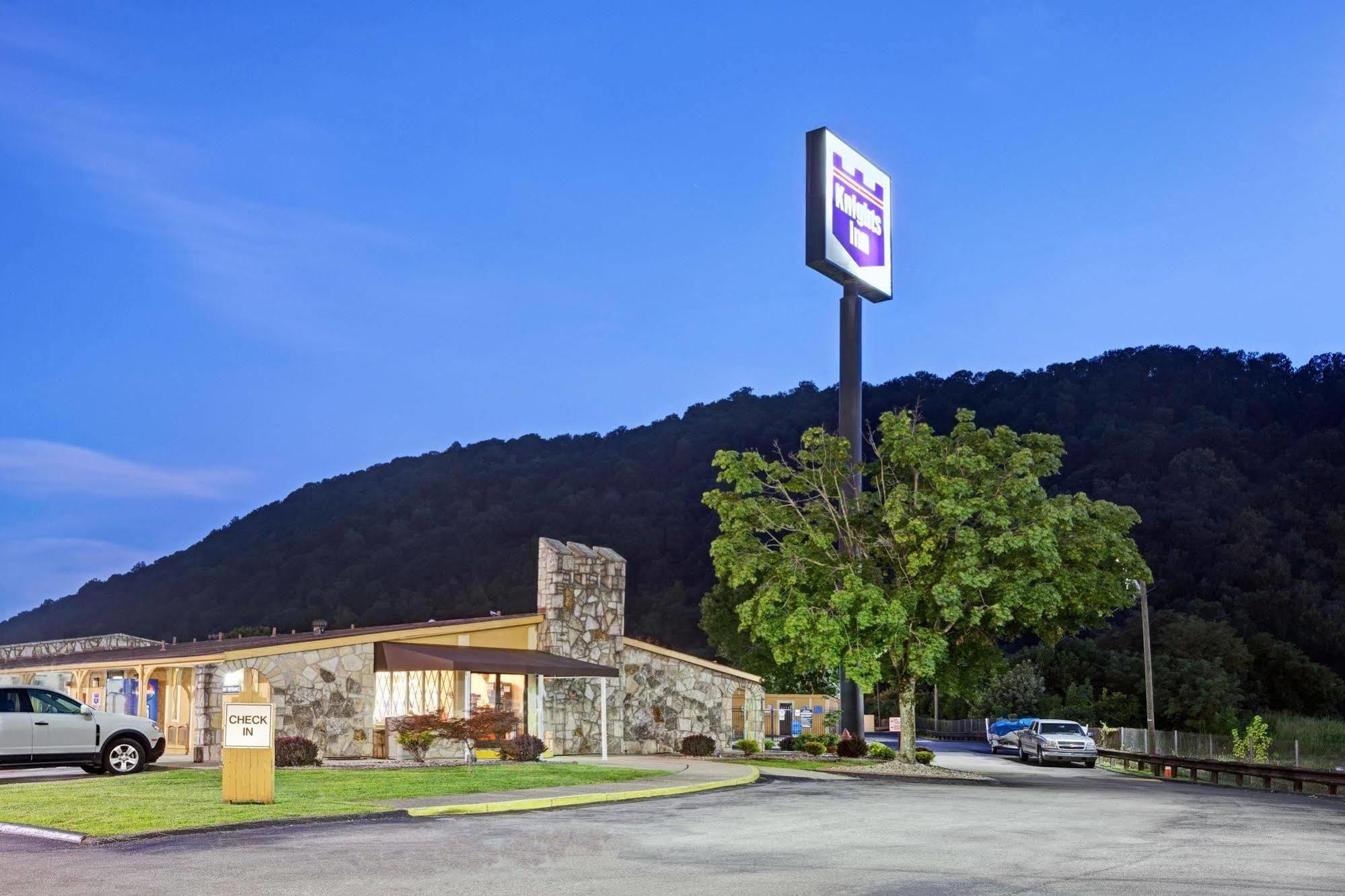 Knights Inn Charleston West Virginia מראה חיצוני תמונה